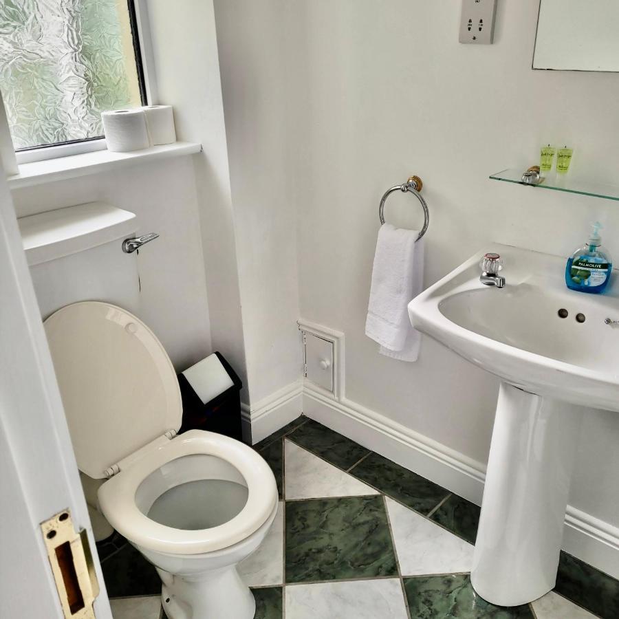 Dun Maeve Guesthouse Westport Kültér fotó